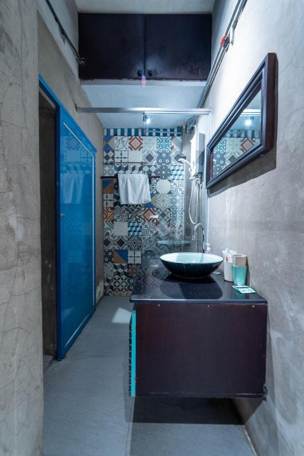 Stay&Chill - S.1: Ancient Studio Nearby Bui Vien Ho-Chi-Minh-Stadt Exterior foto