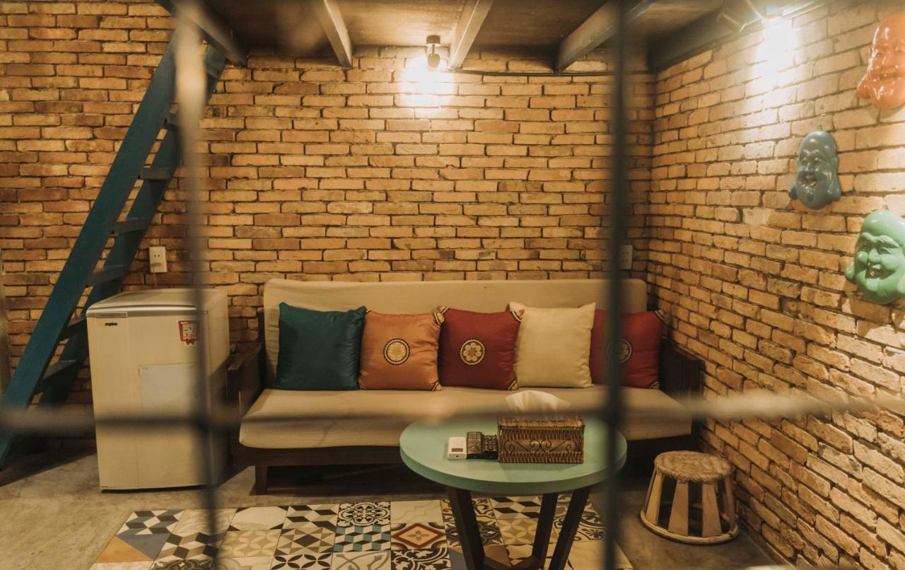 Stay&Chill - S.1: Ancient Studio Nearby Bui Vien Ho-Chi-Minh-Stadt Exterior foto