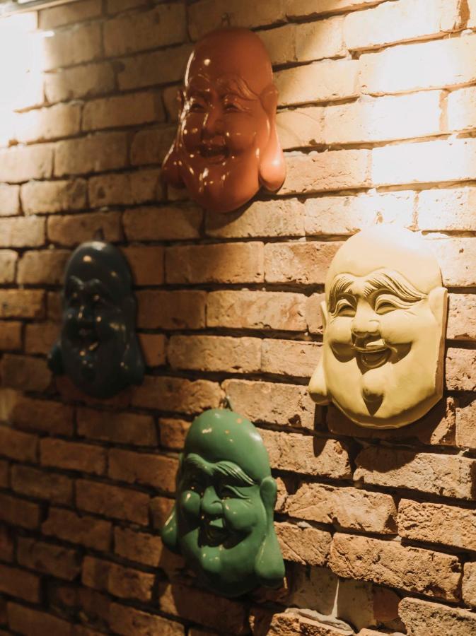 Stay&Chill - S.1: Ancient Studio Nearby Bui Vien Ho-Chi-Minh-Stadt Exterior foto