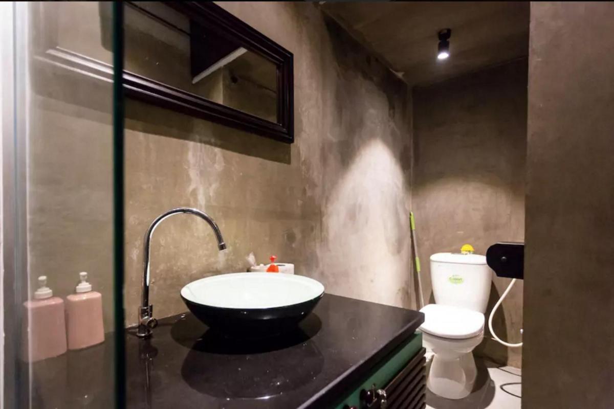 Stay&Chill - S.1: Ancient Studio Nearby Bui Vien Ho-Chi-Minh-Stadt Exterior foto