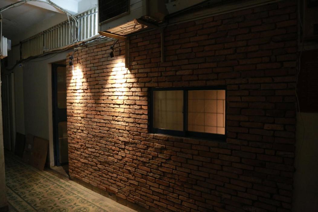 Stay&Chill - S.1: Ancient Studio Nearby Bui Vien Ho-Chi-Minh-Stadt Exterior foto
