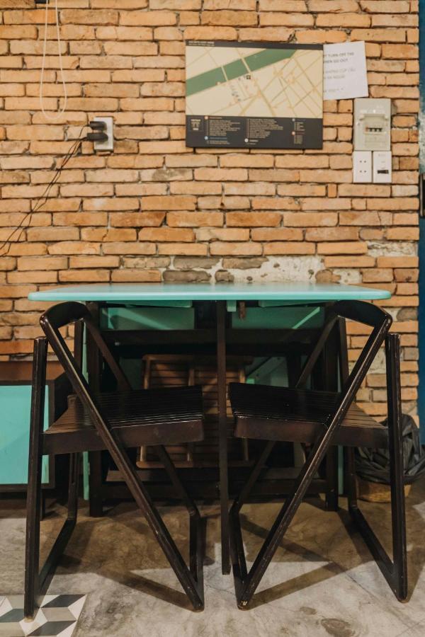 Stay&Chill - S.1: Ancient Studio Nearby Bui Vien Ho-Chi-Minh-Stadt Exterior foto