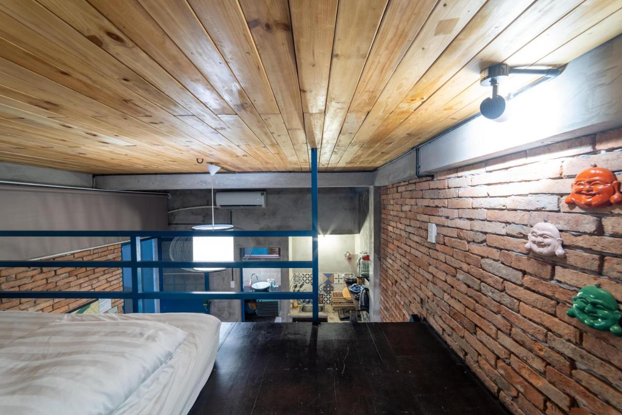 Stay&Chill - S.1: Ancient Studio Nearby Bui Vien Ho-Chi-Minh-Stadt Exterior foto